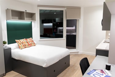 1 bed studio, Kennington Lane, Elephant & Castle, London, SE115RD - Image 10